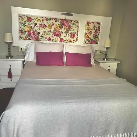 Atico Eloy Delgado شقة *